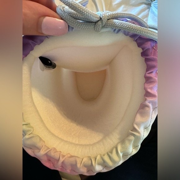 Tie Dye Moon Boot (35/38) - Picture 8 of 15